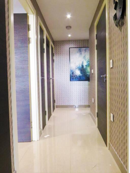 Club White London Bridge One Bedroom Apartment מראה חיצוני תמונה